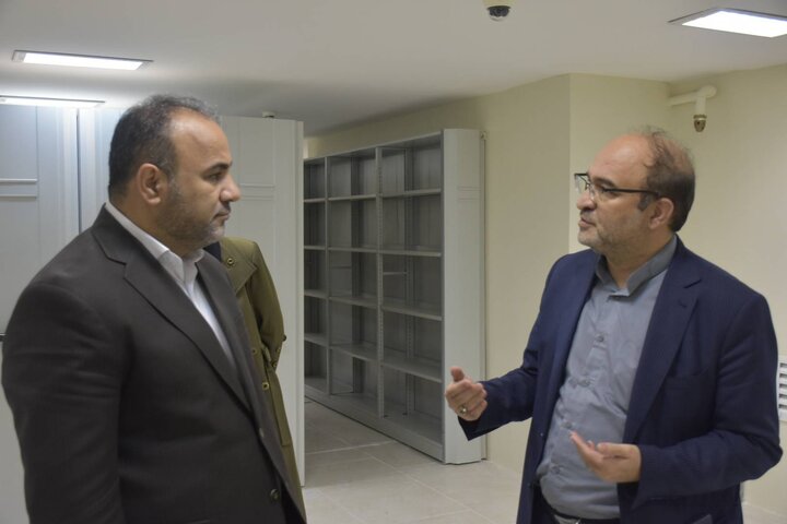 تحول ایجاد شده در بخشها و خدمات کتابخانههای عمومی شگفتانگیز و قابل تقدیر است