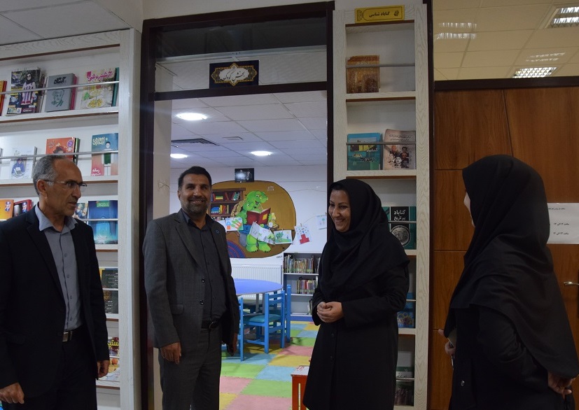 سرپرست ادارهکل کتابخانههای عمومی خراسان رضوی از کتابخانههای گناباد بازدید کرد
