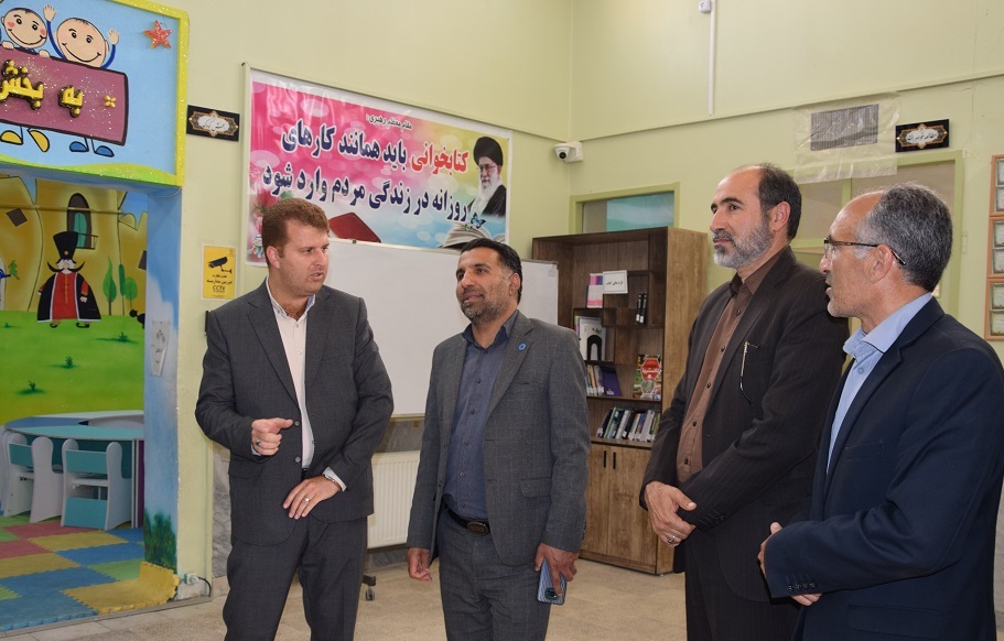 سرپرست ادارهکل کتابخانههای عمومی خراسان رضوی از کتابخانههای گناباد بازدید کرد