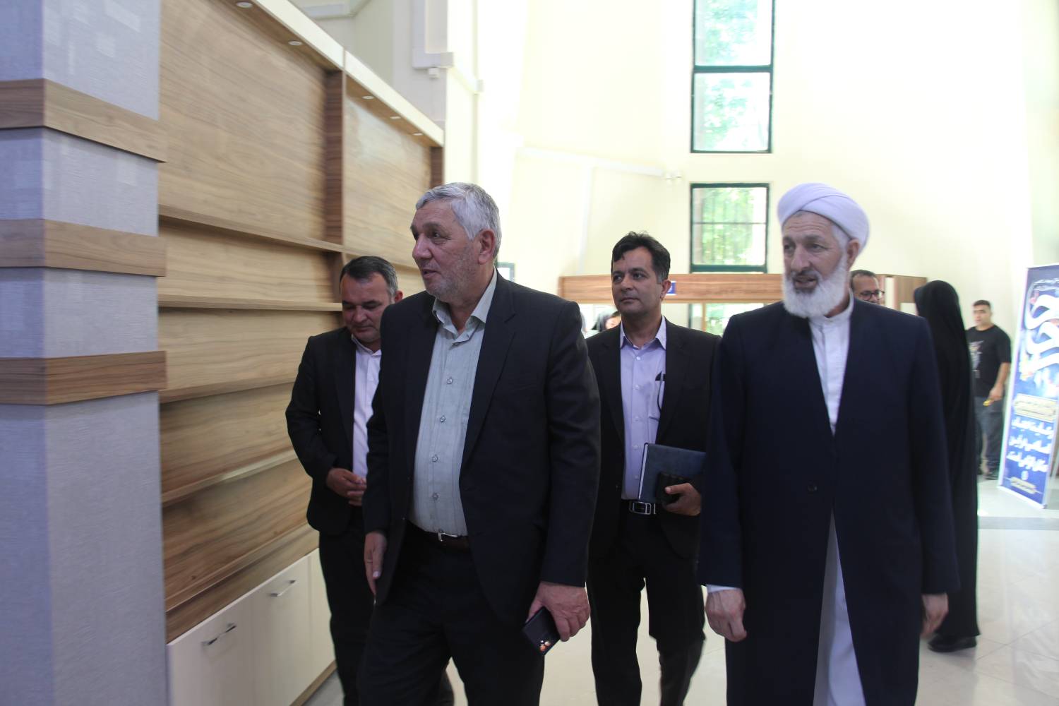 از طرح اصلاح قانون تأسیس نهاد کتابخانههای عمومی کشور حمایت خواهم کرد