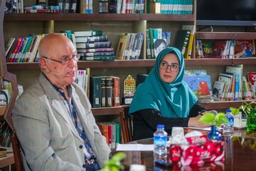 نشست علمی «کتابسازی(۳): متن خوب، ترجمه بد»