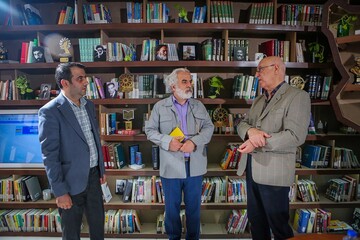 نشست علمی «کتابسازی(۳): متن خوب، ترجمه بد»