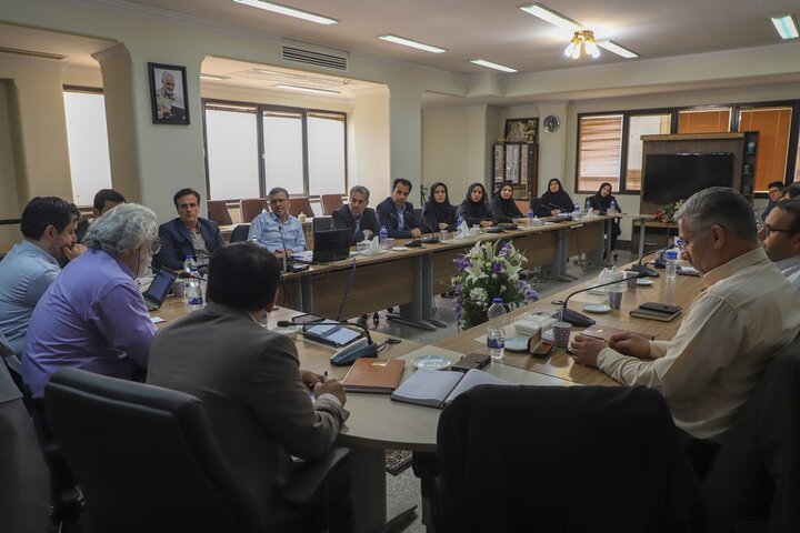 نشست شورای اداری ادارهکل کتابخانههای عمومی استان همدان برگزار شد