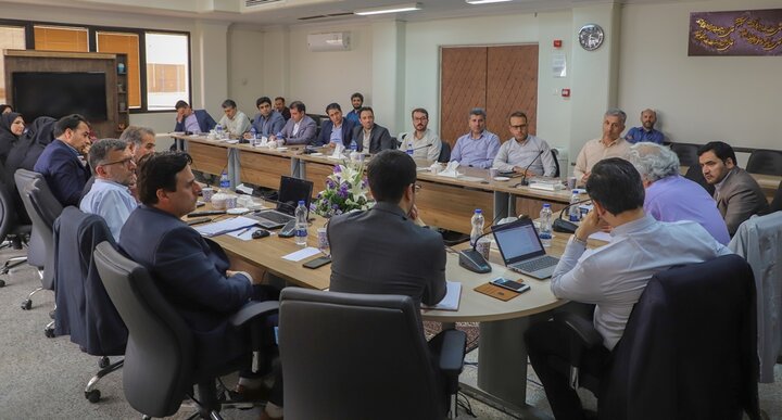 نشست شورای اداری ادارهکل کتابخانههای عمومی استان همدان برگزار شد