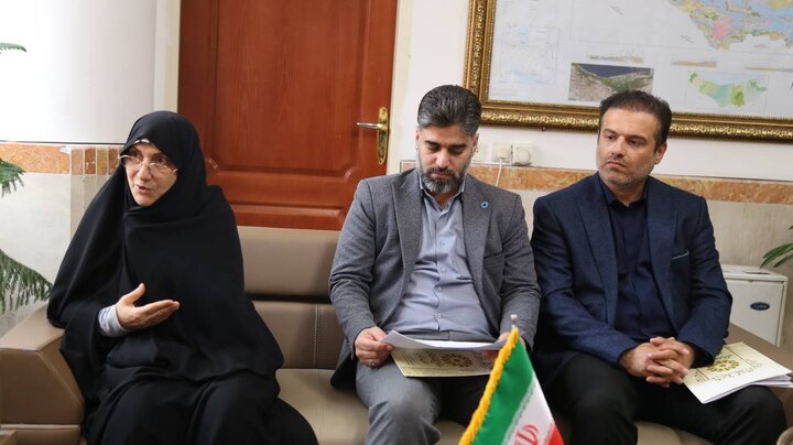 مدیرکل کتابخانههای عمومی مازندران با رئیس سازمان مدیریت و برنامهریزی استان دیدار کرد