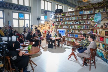 غرفه نهاد کتابخانه‌های عمومی کشور در هفتمین روز از نمایشگاه کتاب تهران