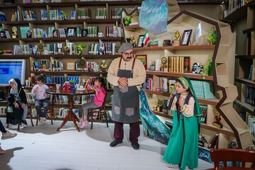 غرفه نهاد کتابخانه‌های عمومی کشور در هفتمین روز از نمایشگاه کتاب تهران