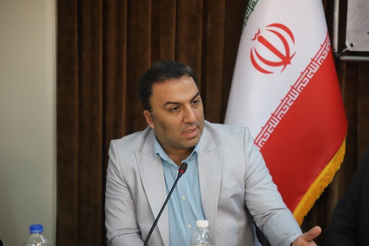 «از سیاحت در یک حماسه» چالشی برای آرای شاهنامهپژوهان