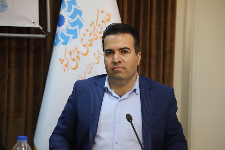 «از سیاحت در یک حماسه» چالشی برای آرای شاهنامهپژوهان