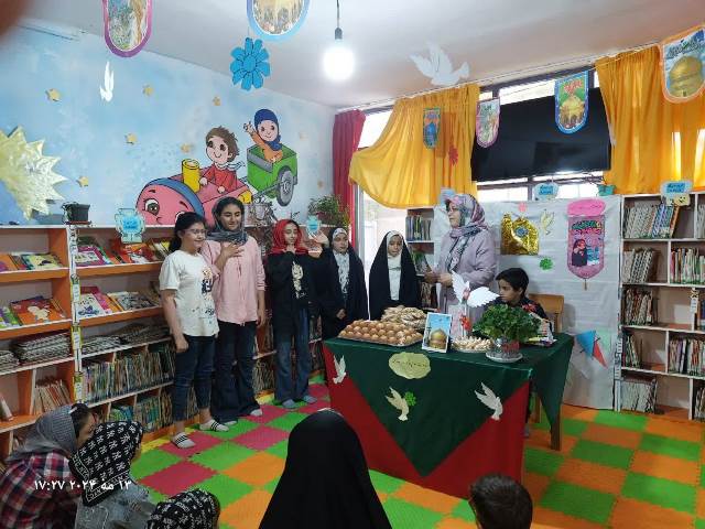 نشستهای شعرخوانی و معرفی کتاب کودکانه در کتابخانه عمومی ۲۲ بهمن شاهرود