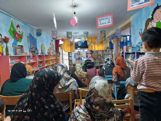 نشستهای شعرخوانی و معرفی کتاب کودکانه در کتابخانه عمومی ۲۲ بهمن شاهرود