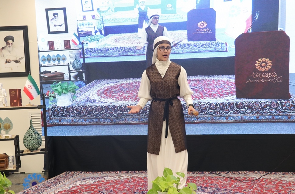 محفل نقالیخوانی «سخنسرایان» به میزبانی ادارهکل کتابخانههای عمومی خراسان رضوی برگزار شد