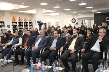 محفل نقالی خوانی «سخن سرایان» در کتابخانه مرکزی مشهد