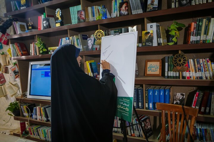 «روایت مادری» ادای دینی به مادران شهدا