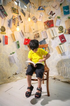 غرفه نهاد کتابخانههای عمومی کشور در هشتمین روز از نمایشگاه کتاب تهران