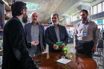 غرفه نهاد کتابخانههای عمومی کشور در هشتمین روز از نمایشگاه کتاب تهران