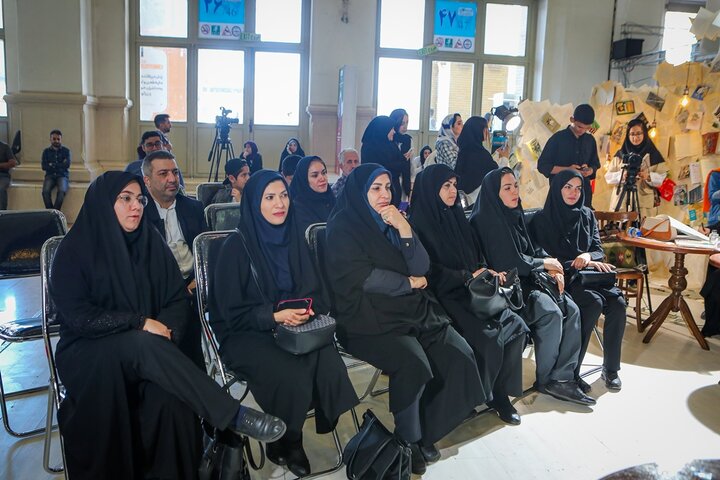 کاریکاتور؛ هنری فرهنگی و رسانهای قدرتمند