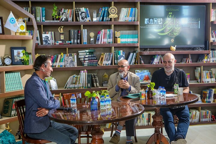 کاریکاتور؛ هنری فرهنگی و رسانهای قدرتمند