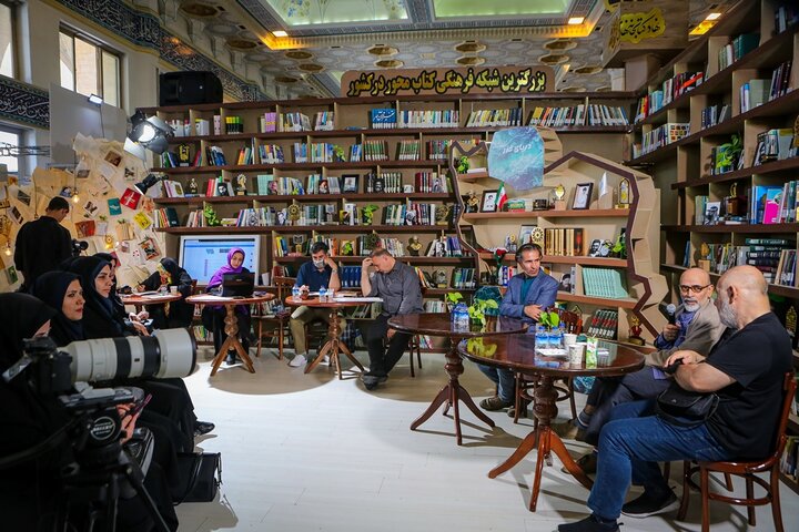 کاریکاتور؛ هنری فرهنگی و رسانهای قدرتمند