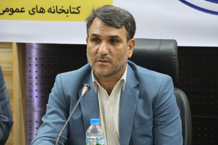 نقشآفرینی کتابخانههای عمومی به عنوان حلقه اطلاعاتی در زیستبوم کسبوکار