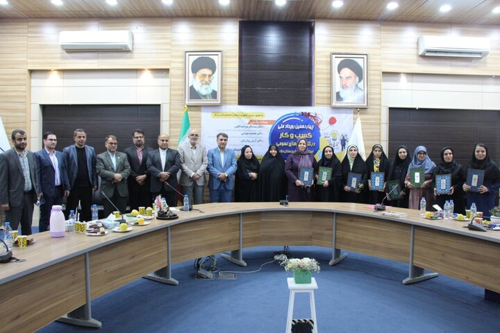 نقشآفرینی کتابخانههای عمومی به عنوان حلقه اطلاعاتی در زیستبوم کسبوکار