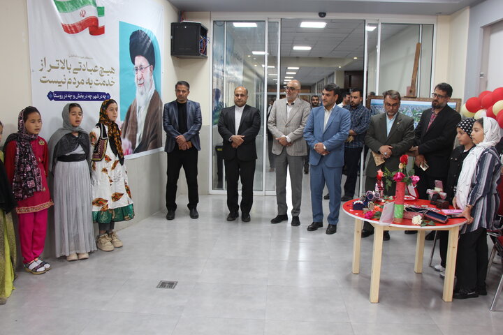 نقشآفرینی کتابخانههای عمومی به عنوان حلقه اطلاعاتی در زیستبوم کسبوکار