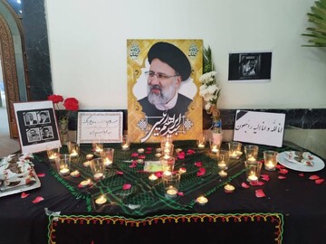 فضاسازی اداره کل کتابخانه های عمومی و کتابخانه های عمومی استان تهران در پی شهادت رئیس جمهور و هیئت همراه