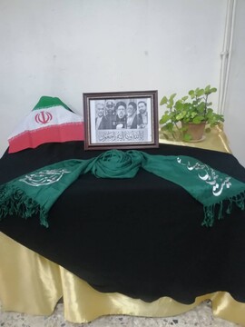 سیاه پوشان کتابخانه های عمومی اردبیل به مناسبت شهادت رئیس جمهور