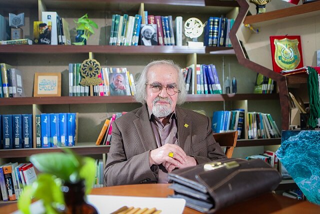 ارسال ۸۹۰ اثر به دبیرخانه کنگره ملی شعر «زلال قریحه»