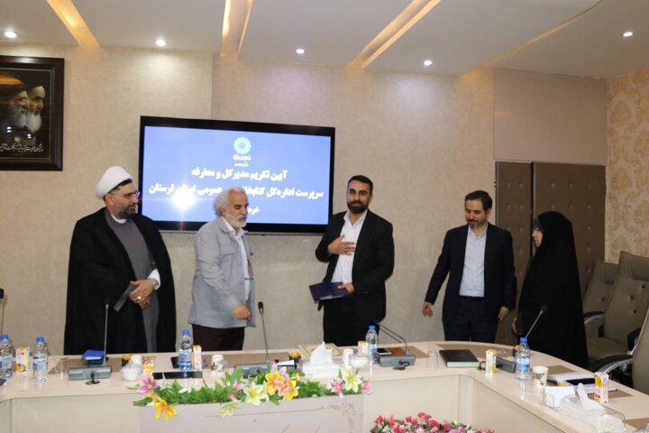 توجه به معنای «خدمت» مهمترین رکن در تعریف جدید کتابخانه است