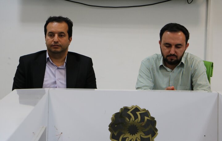 تلاش برای تهیه و توزیع کتاب بر مبنای عدالت و نیاز در کتابخانههای عمومی