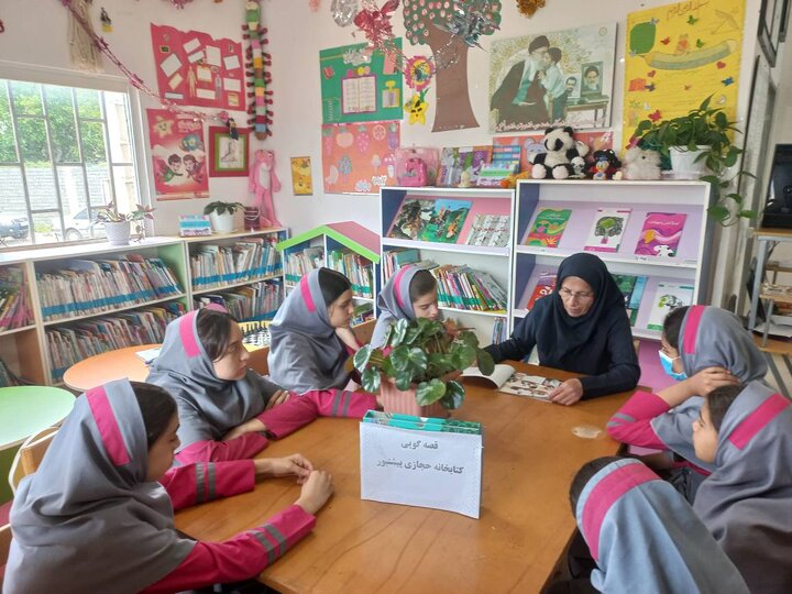 ویژه برنامه «خُم مِی نِی» در کتابخانههای مازندران برگزار شد