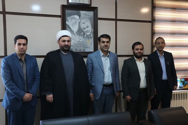 لزوم انجام کارهای فرهنگی عمیق و ماندگار کتابمحور در زندانهای لرستان