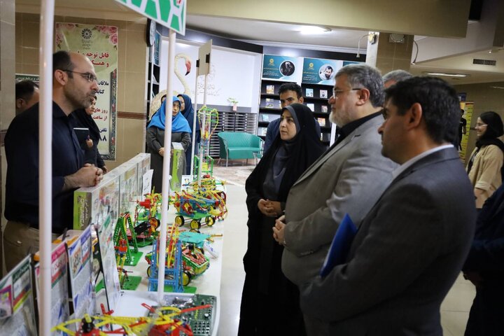 صدور دستورات لازم برای تجهیز و ارتقای خدمات کتابخانه مرکزی آذربایجان غربی