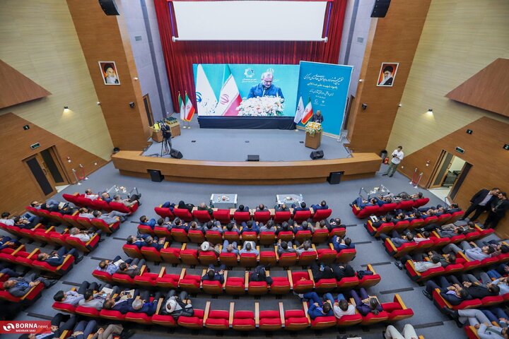 مسئول روابط عمومی ادارهکل کتابخانههای عمومی استان مرکزی موفق به کسب ۲ رتبه برتر شد