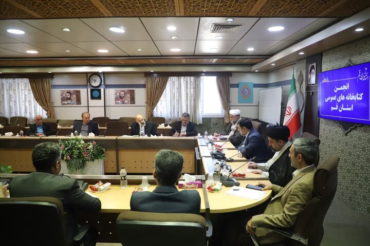 کتابخانه عمومی انسانساز و پرورشدهنده نسل آینده است