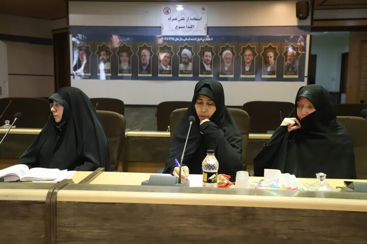 کتابخانه عمومی انسانساز و پرورشدهنده نسل آینده است