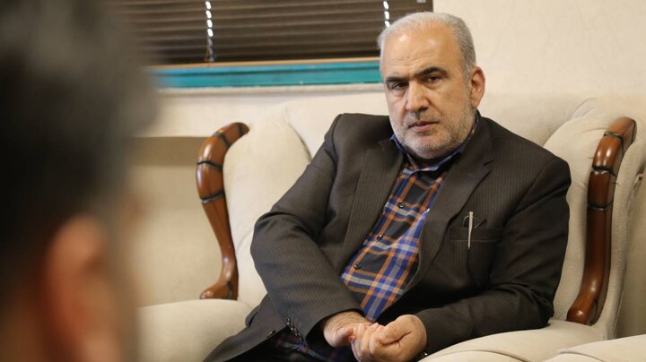 جوانان امروز اگر جذابیت و شادابی در کتابخانهها نبینند به مواردی کشیده میشوند که قابل جبران نیست