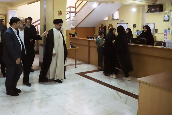 رفع مظلومیت کتابخانههای عمومی استان قم با رویکرد خدمت به مردم