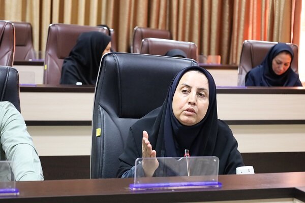 کتابخانههای عمومی، با تسهیلگری و ارائه خدمات کتابمحور، از مردم و کسبوکارهای خُرد حمایت میکنند