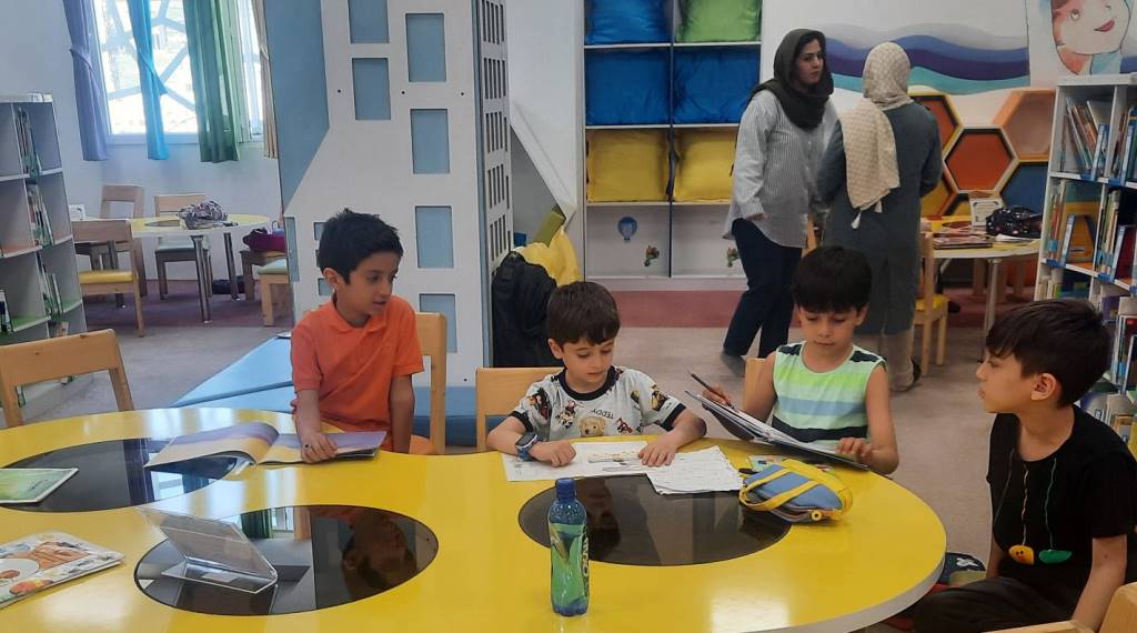 برنامههای متنوع فرهنگی با حضور کودکان مؤسسه «فکرتو بازی کن» برگزار شد