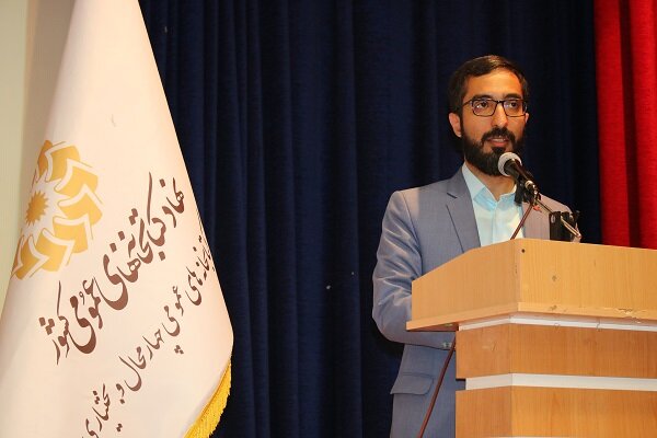 پوستر طرح «قصهها به صحنه میآیند» در چهارمحال و بختیاری رونمایی شد