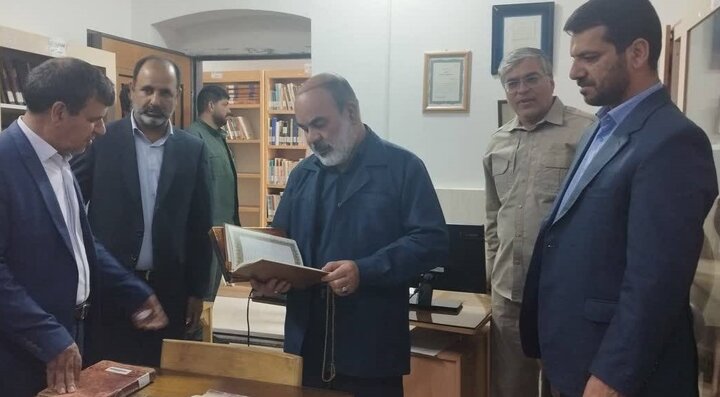 همه سازمانهای فرهنگی باید در فعالیت کتابخانههای عمومی همکاری داشته باشند