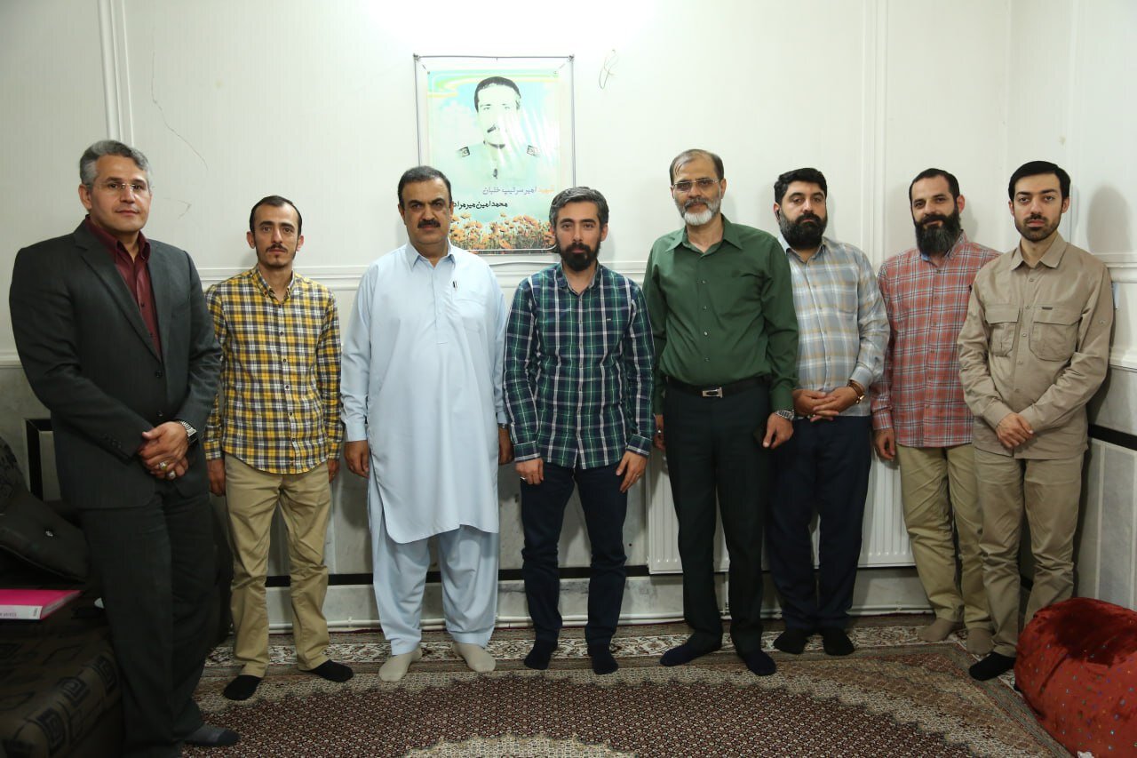 تلاش برای توسعه فضای کتابخانهای در دیار آب و آفتاب و آینه