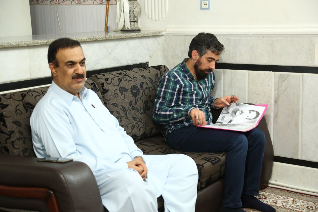 چهل و یک دیدار در چهارگوشه ایران