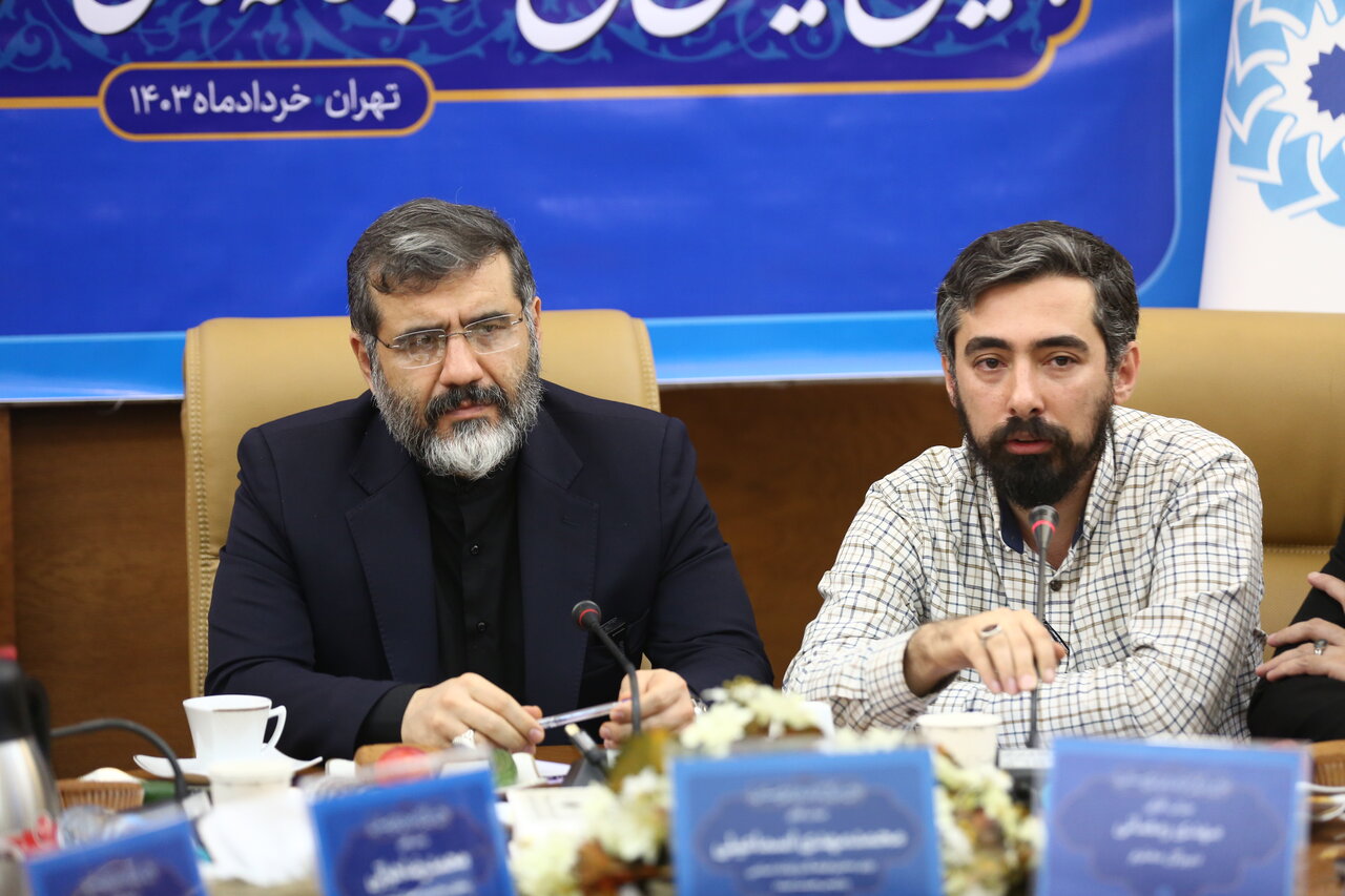 روز دوم همایش مدیران کتابخانههای عمومی استانها