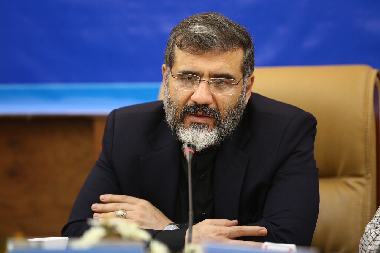 گرامیداشت شهید جمهور و افتخار به سرمایه عظیم مدیریت فرهنگی در کتابخانههای عمومی