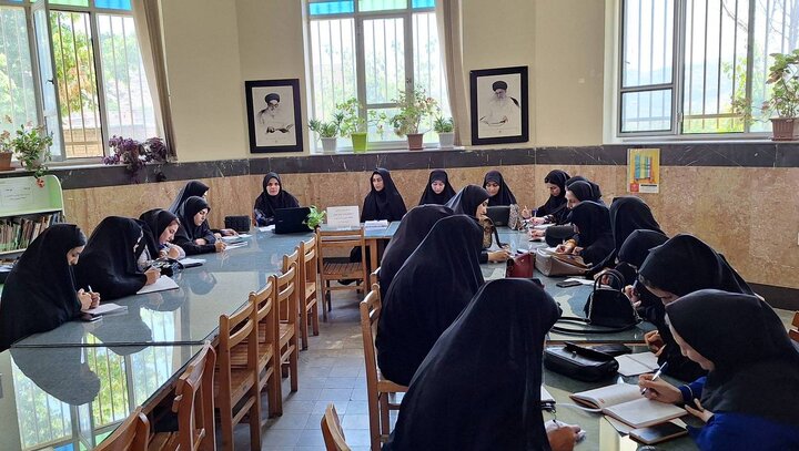 برگزاری کارگاههای آموزشی در کتابخانههای عمومی آذربایجان شرقی