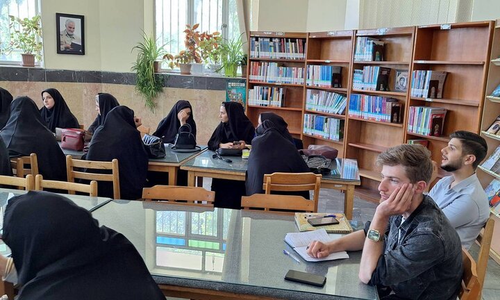 برگزاری کارگاههای آموزشی در کتابخانههای عمومی آذربایجان شرقی