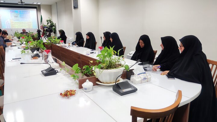 ارائه شیوههای تبلیغی ائمه معصومین(ع) در موضوع غدیر